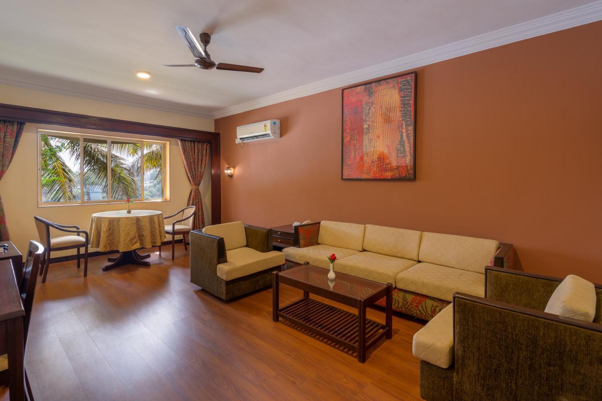 Ras Resort By Treat Silvassa Exterior photo